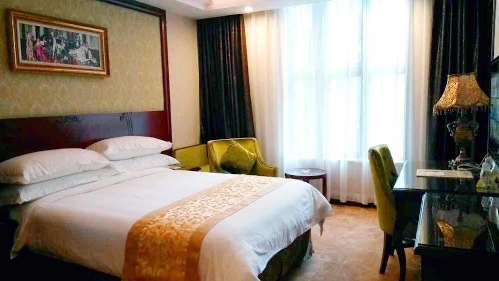 Vienna Hotel - Jinzhou Branch Canton Extérieur photo